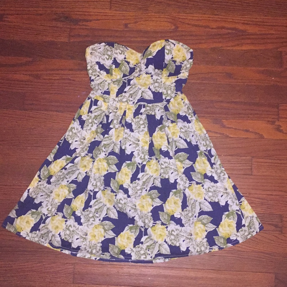 Blue strapless dress floral pattern